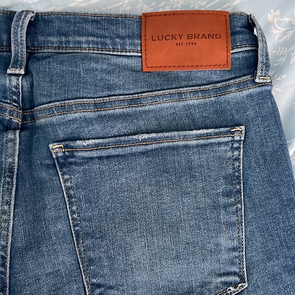 NWT Ava Mid Rise Skinny Jeans from Lucky - Picture 5 of 8